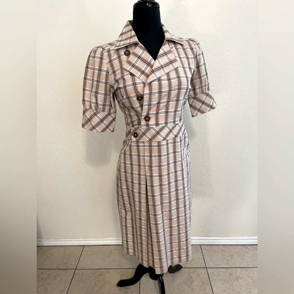 Original Penguin little house wife dress, size 4, plaid and rad